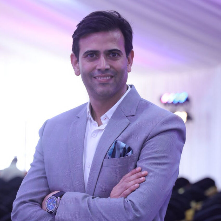 WhatsApp Image 2025-11-06 at 10.12.04 (2)